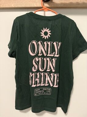 Abercrombie & Fitch Forest Green Tee with Pink Sun Graphic